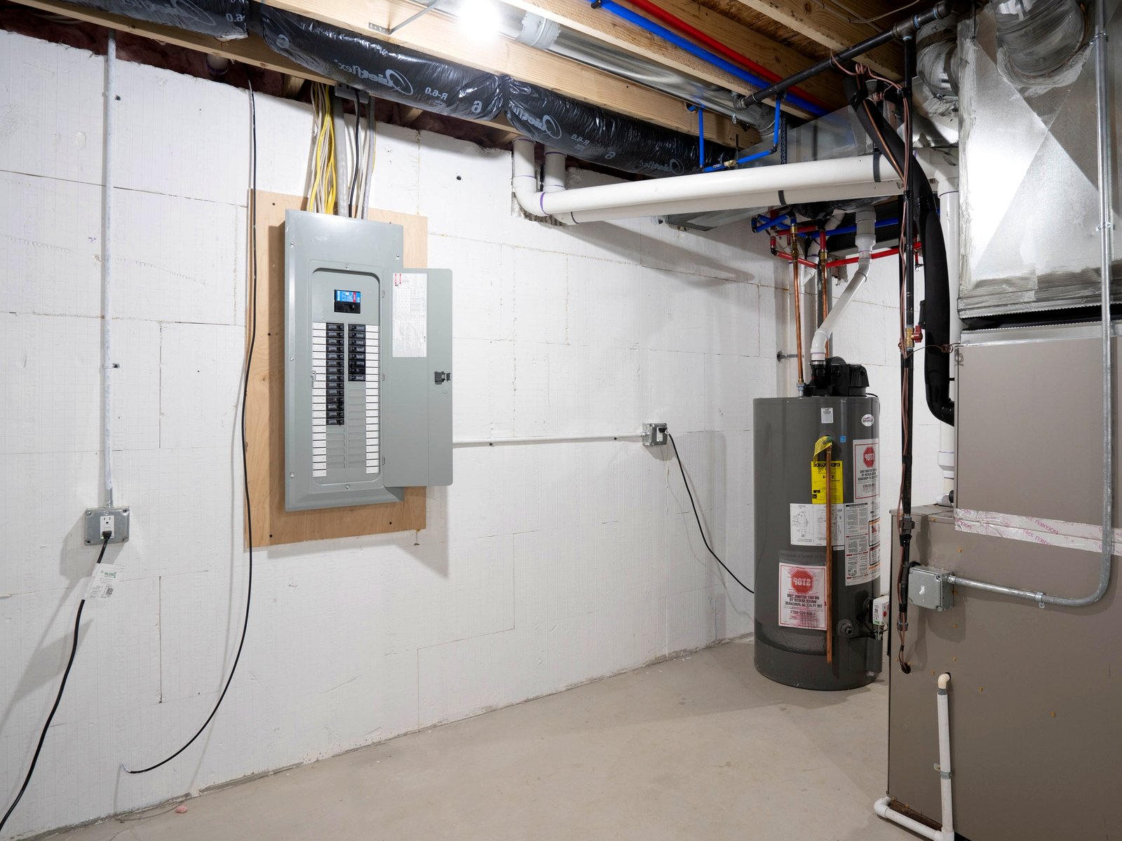Pinnacle Heating & Air Conditioning heating and air conditioning work in Minnetonka