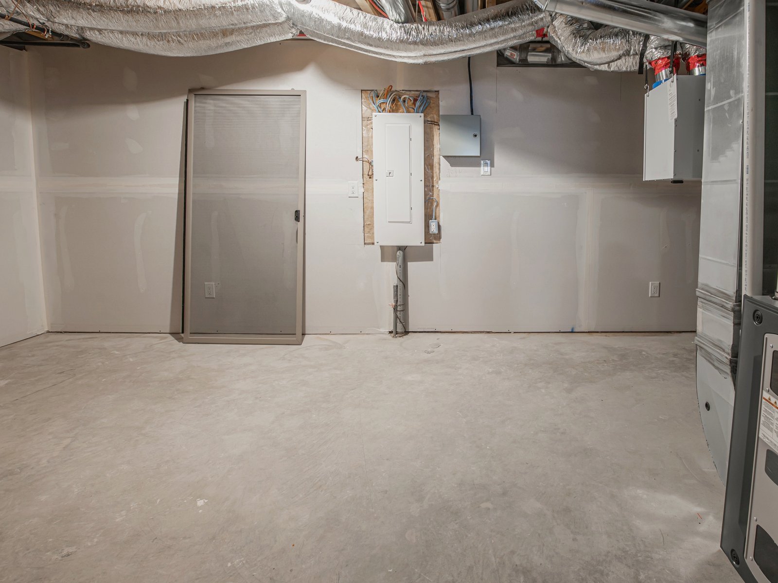 R D Heating & Cooling heating and air conditioning work in Franklin