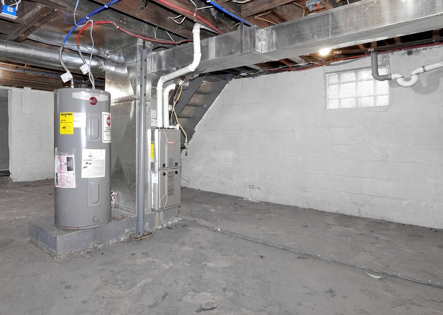 HVAC service Bloomington CA